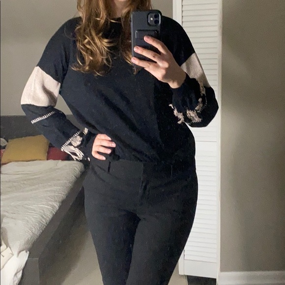 Lord & Taylor sweater - Picture 1 of 4